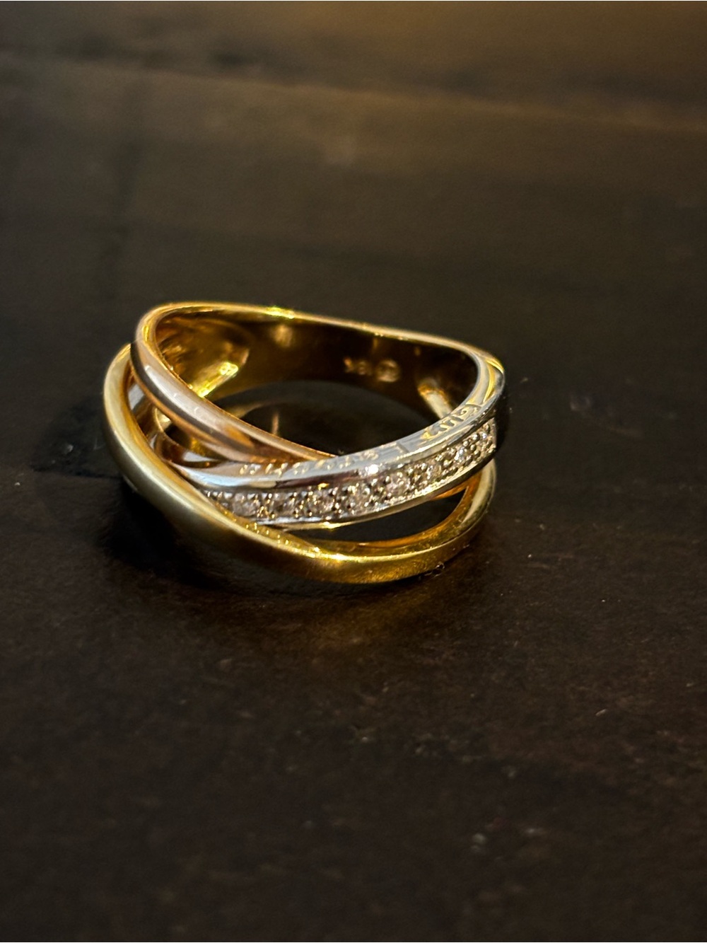18K Gold & Diamond Guy Laroche Ring